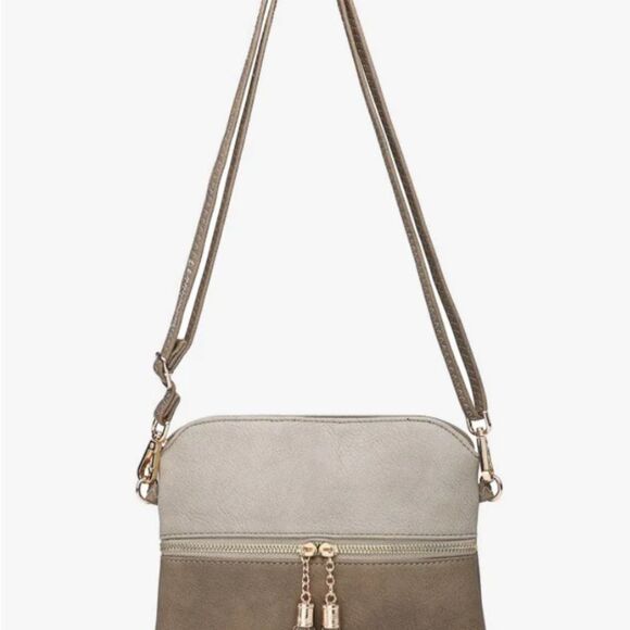 Jen & Co. Tara Vegan Crossbody - Picture 1 of 10